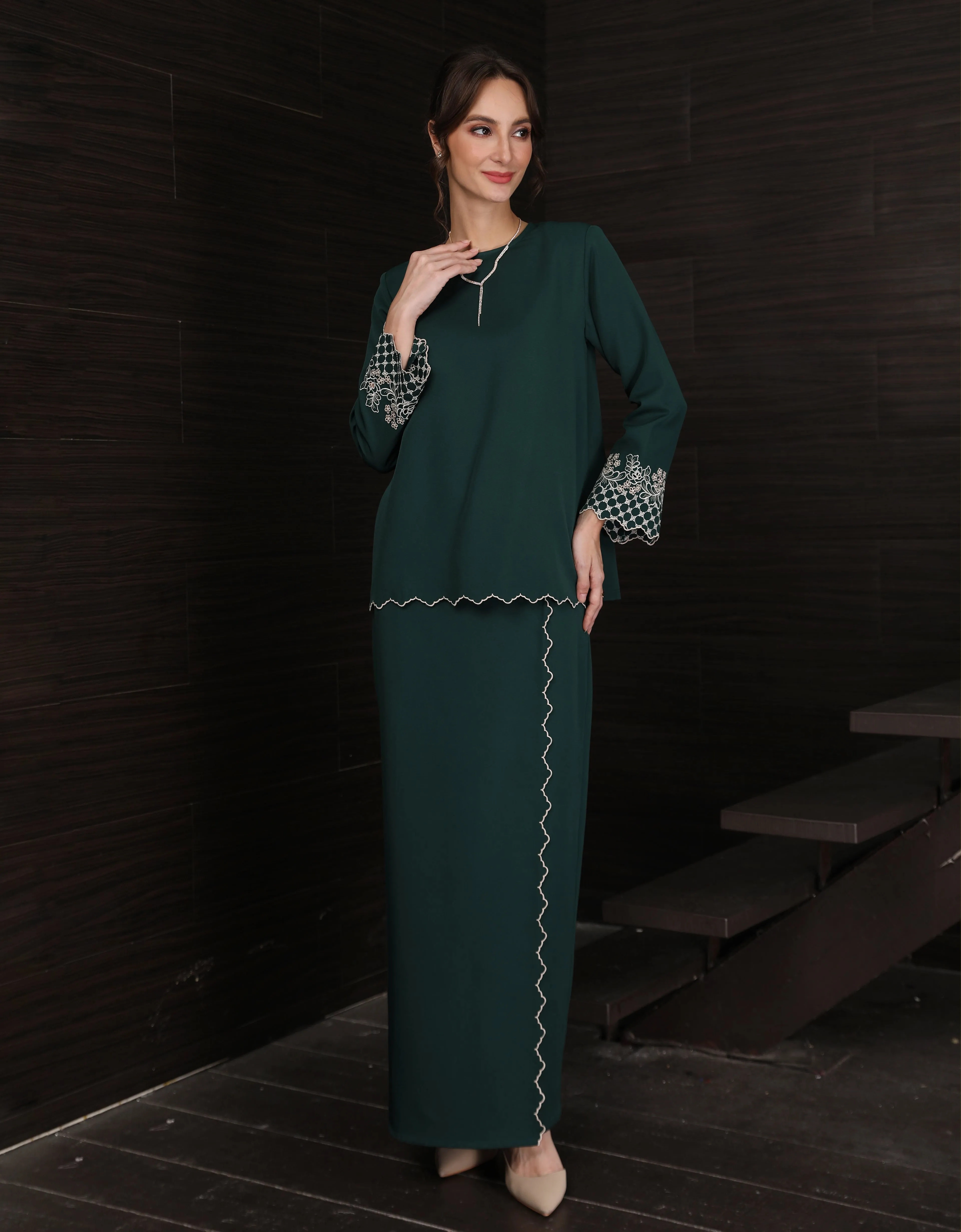 BAJU KURUNG KEDAH MAILEA (EMERALD GREEN)