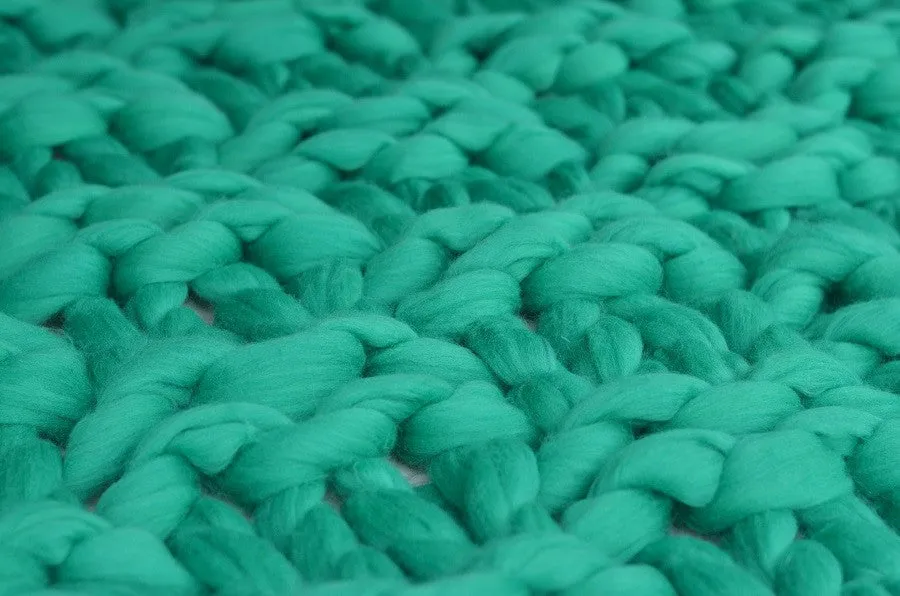 Super Chunky 100% Merino Wool Yarn, Emerald Green.
